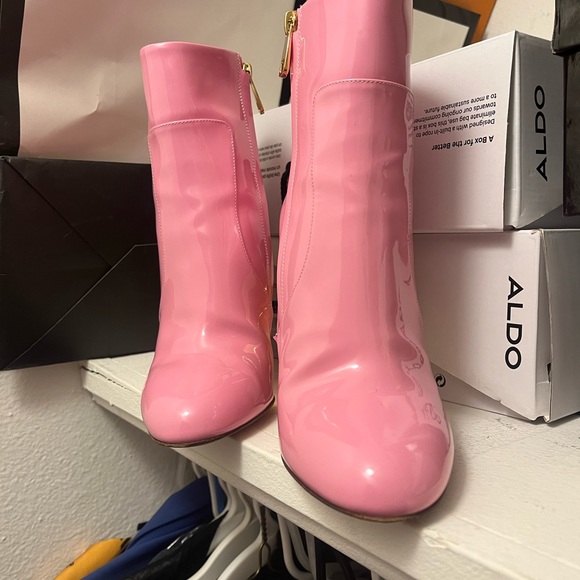 Dolce and Gabbana Pink Booties - Picture 5 of 7